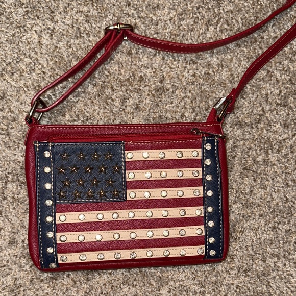 Montana West Red and Blue patriotic  Flag Crossbody Bag with rhinestones - Picture 1 of 16